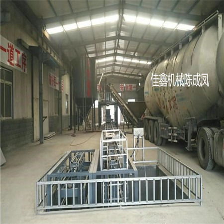 建筑保溫結(jié)構(gòu)一體化技術(shù)生產(chǎn)線及設(shè)備 推動(dòng)新型建筑材料制造革新